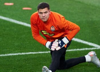 К польскому клубу, который тренирует Хацкевич, присоединился украинский вратарь Алексей Шевченко