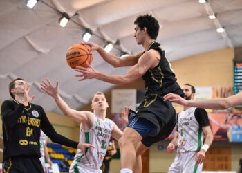 Київ-Баскет у своєму заключному матчі бабла у Черкасах переміг Полiтехнику-Галичину — Федерація баскетболу України