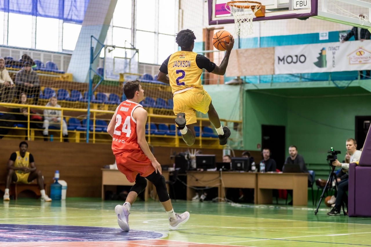 Кривбас в Луцьку здолав господарів баблу: фотогалерея