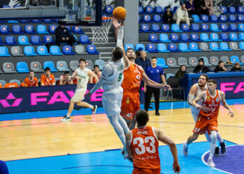 Перемога Запоріжжя в матчі проти Кривбаса: фотогалерея — Федерація баскетболу України