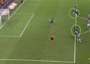 Поединок между «Андерлехтом» и «Генком» переиграют: во всем виноват VAR