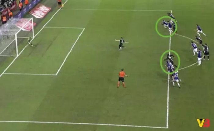 Поединок между «Андерлехтом» и «Генком» переиграют: во всем виноват VAR