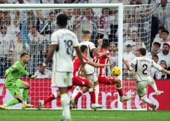 «Реал» не без помощи арбитра справился с «Альмерией»