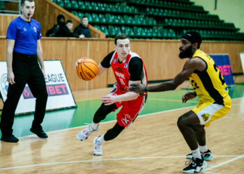 Рівне вдруге в сезоні впевнено переміг БІПУ — Федерація баскетболу України