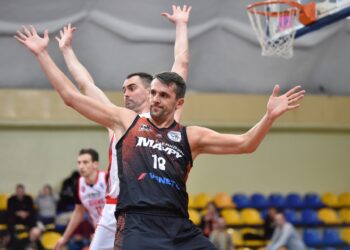 Рівне закрило ігровий тиждень перемогою над Черкаськими Мавпами: фотогалерея — Федерація баскетболу України