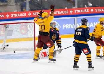 Шведський Шелефтео та швейцарська Женева вийшли у фінал Ліги чемпіонів | Хокей |