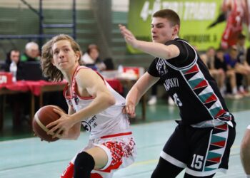 СумДУ переграв Хмельницький у Вищій лізі: фотогалерея — Федерація баскетболу України