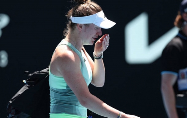 Свитолина снялась с Australian Open, Ястремская победила Азаренко