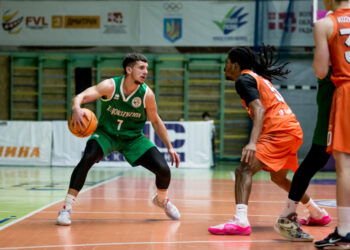 Запорiжжя перемогло Черкаськi Мавпи в заключному матчі другого дня луцького бабла — Федерація баскетболу України