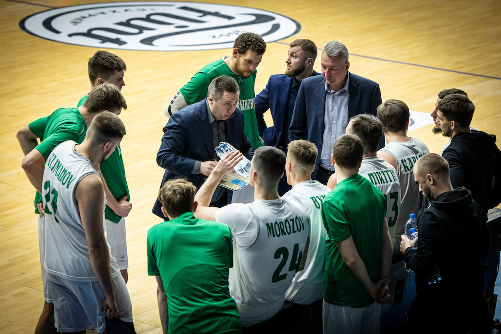 Запоріжжя в Дніпрі здолав Кривбас: відео коментарів