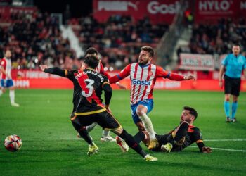 «Жирона» с Цыганковым, но без Довбика выиграла у «Райо Вальекано» в 1/8 финала Кубка короля