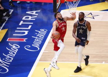 Команда Сходу встановила рекорд Матчу всіх зірок НБА за очками | Баскетбол |