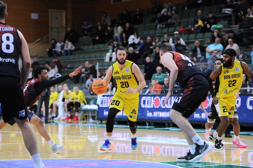 Ярослав Кадигроб перейшов у Прикарпаття-Говерлу