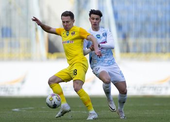 «Минай» відібрав очки в гостях у «Дніпра-1»