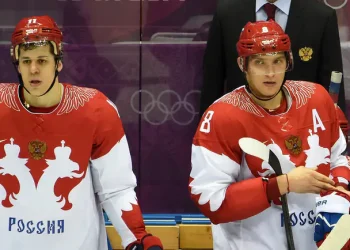 НХЛ просуває участь російських хокеїстів в Олімпійських іграх | Хокей |