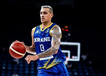 “Словенія — швидка команда, яка любить кидати з будь-якої позиції”. В’ячеслав Бобров в ефірі Суспільне Спорт — Федерація баскетболу України