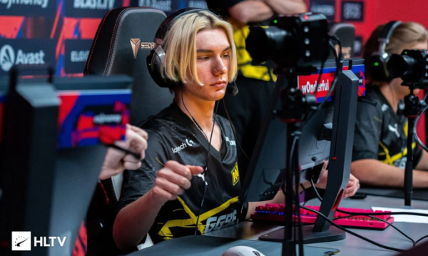 Снайпер NaVi - 8-й найкращий гравець групового етапу IEM Katowice 2024