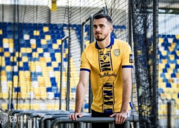 Тарас Качараба попытается перезапустить игровую карьеру в Словакии