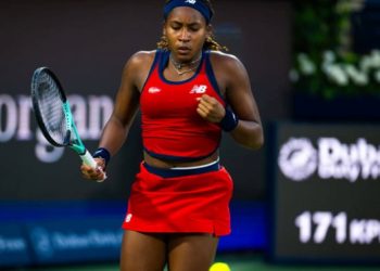 Теннисистка устроила скандал на матче в ОАЭ — Теніс