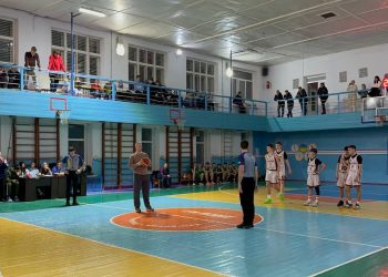 В чемпіонаті ВЮБЛ стартове вкидання виконав сапер ЗСУ — Федерація баскетболу України