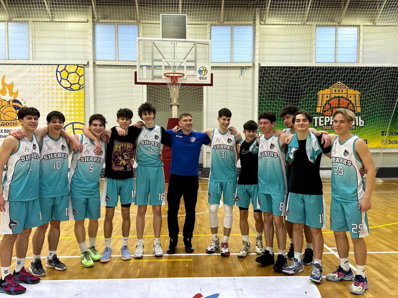 ВЮБЛ серед юнаків 2007 року народження: Акули виграли тур в Тернополі