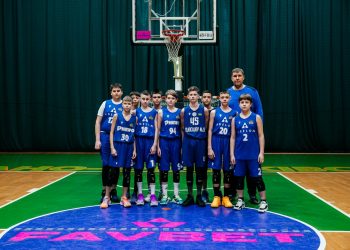 ВЮБЛ серед юнаків 2011 року: дніпровська СДЮСШОР-5 виграла групу в Івано-Франківську — Федерація баскетболу України