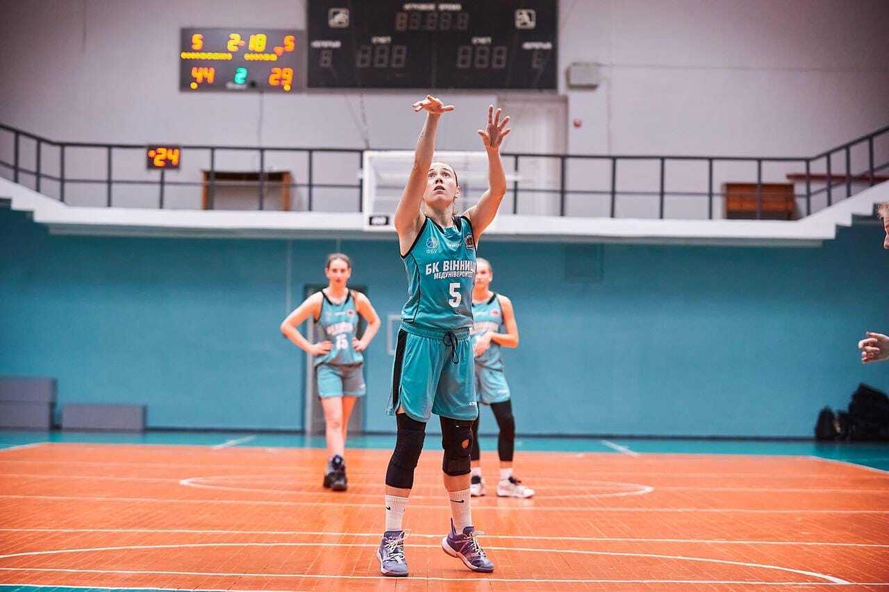 Жіноча Суперліга: відеотрансляція матчу 17 лютого