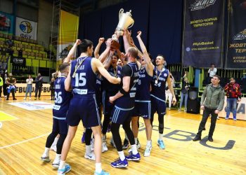 Дніпро зрівнявся з Будівельником за кількістю перемог в Кубку України — Федерація баскетболу України