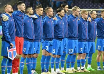 Исландия установила антирекорд в стыковом матче с Украиной
