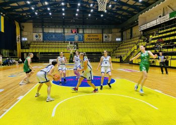 Львівський КІВС-СКІФ двічі обіграв миколаївську СДЮСШОР-4: фотогалерея матчу жіночої Вищої ліги — Федерація баскетболу України