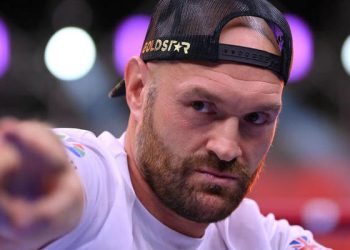 «Остается сильнейшим панчером»: Фьюри сравнил удары Уайлдера и Нганну — Спорт ):Бокс