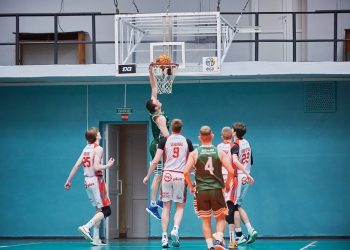 Полтава здобула перемогу над Рівним-2 в Першій лізі: фотогалерея — Федерація баскетболу України
