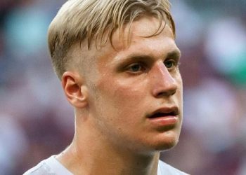 Украинский футболист хочет получить гражданство рф