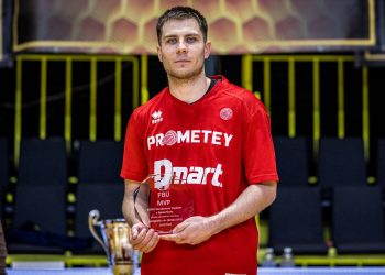 Денис Клевзуник – MVP сезону Вищої ліги, Лук’ян та Адедиран отримали індивідуальні нагороди — Федерація баскетболу України