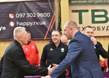 Дніпро виграв фінальну серію у БК Рівне: відео коментарів — Федерація баскетболу України