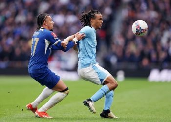 «Манчестер Сити» на последних минутах чудом обыграл «Челси» и вышел в финал Кубка Англии