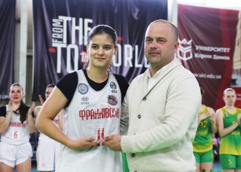Шепелюк – MVP сезону жіночої Вищої ліги, Пазюк краща центрова, Полянська краща форвардиня — Федерація баскетболу України
