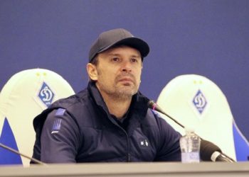 Шовковского признали лучшим тренером 22 тура УПЛ