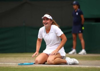 Снигур вышла в полуфинал турнира во Франции — Теніс