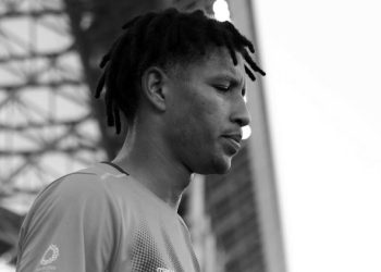 В ЮАР убили футболиста во время угона его же авто