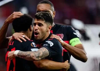 «Байер» на последних минутах сыграл вничью с «Ромой» и вышел в финал Лиги Европы