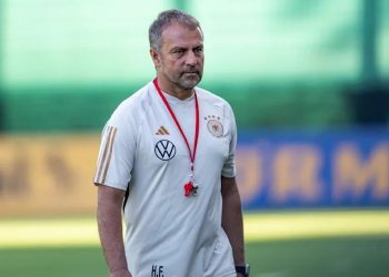 Бывший тренер сборной Германии Ханс Флик возглавит «Барселону»