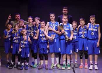 Дніпровська СДЮСШОР-5 – чемпіон України ВЮБЛ серед юнаків 2012 року — Федерація баскетболу України