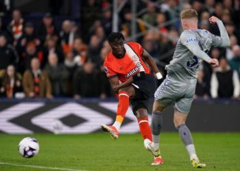 «Эвертон» без травмированного Миколенко разыграл ничью с «Лутоном»