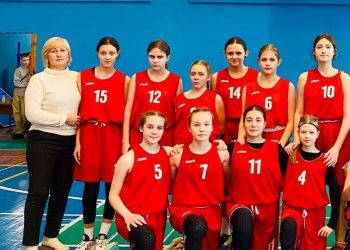 Фінал чотирьох ВЮБЛ серед дівчат 2011 року: представлення полтавської СДЮСШОР №2 — Федерація баскетболу України