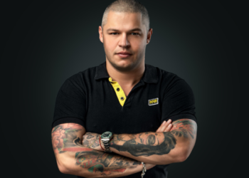 Олексій Костилєв: Bombl4, s1mple, electroNic, Perfecto, b1t — це був золотий склад NaVi — Кіберспорт