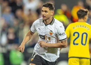 Роман Яремчук покинет «Валенсию» по окончанию сезона