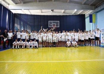 СДЮСШОР-5 з Дніпра виграв фінал ВЮБЛ серед юнаків 2009 року — Федерація баскетболу України