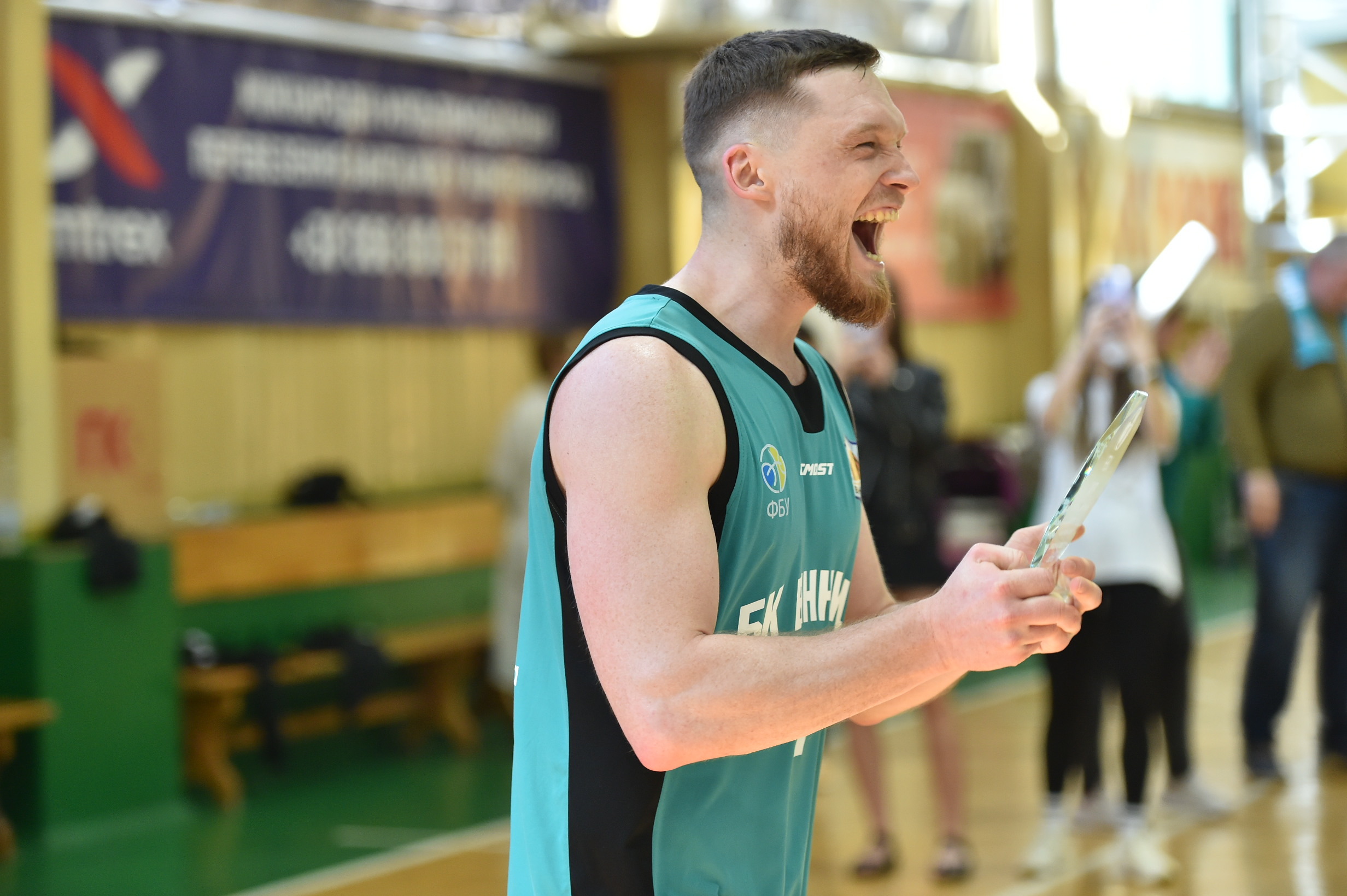 Шкондя – MVP сезону Першої ліги, Поносов та Сидоренко отримали індивідуальні нагороди