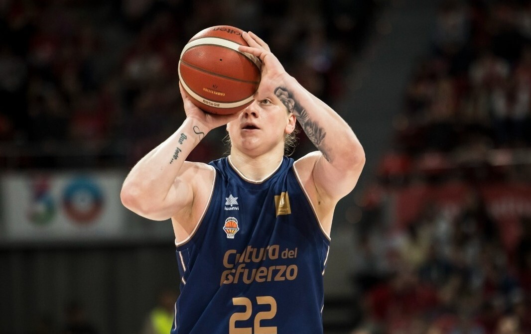 Українки за кордоном: Ягупова набрала 25 очок в плей-оф в Іспанії, у Юркевічус дабл-дабл в Італії